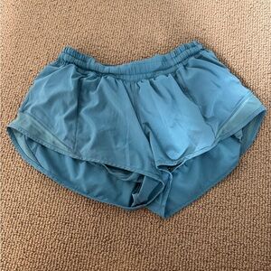 lululemon athletica Teal Hotty Hot Short 2.5”